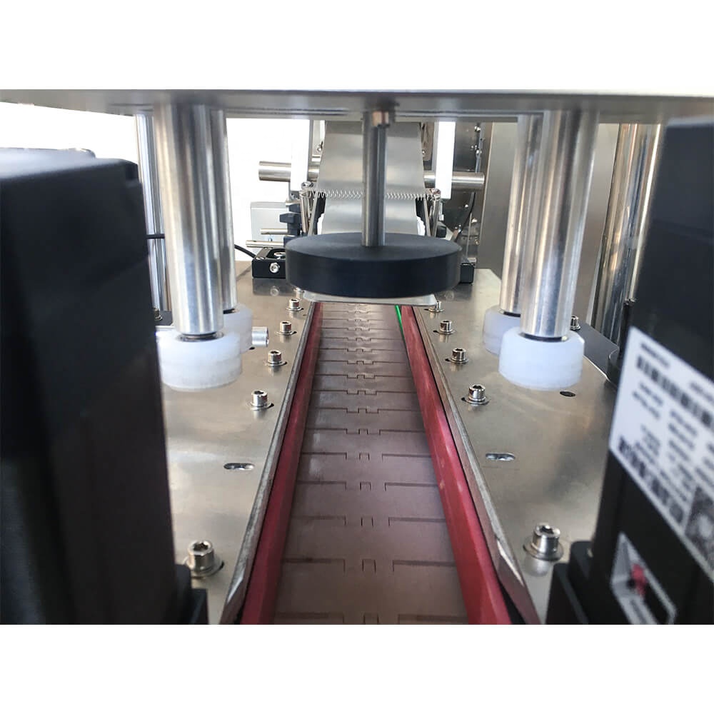 Automatic powder bottle filling and capping machine for coffee milk spice pepper powder